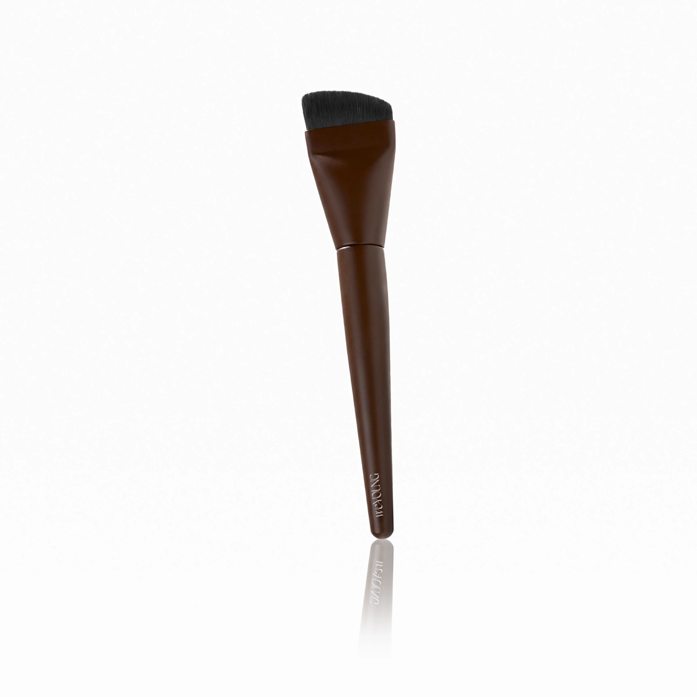 weYOUNG Brown Foundation Brush